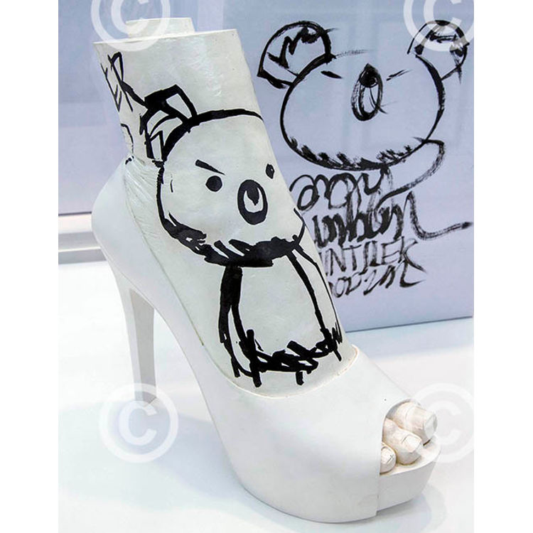 PROM NIGHT DISAGREEMENT - K. BEAR by Ashley Wood