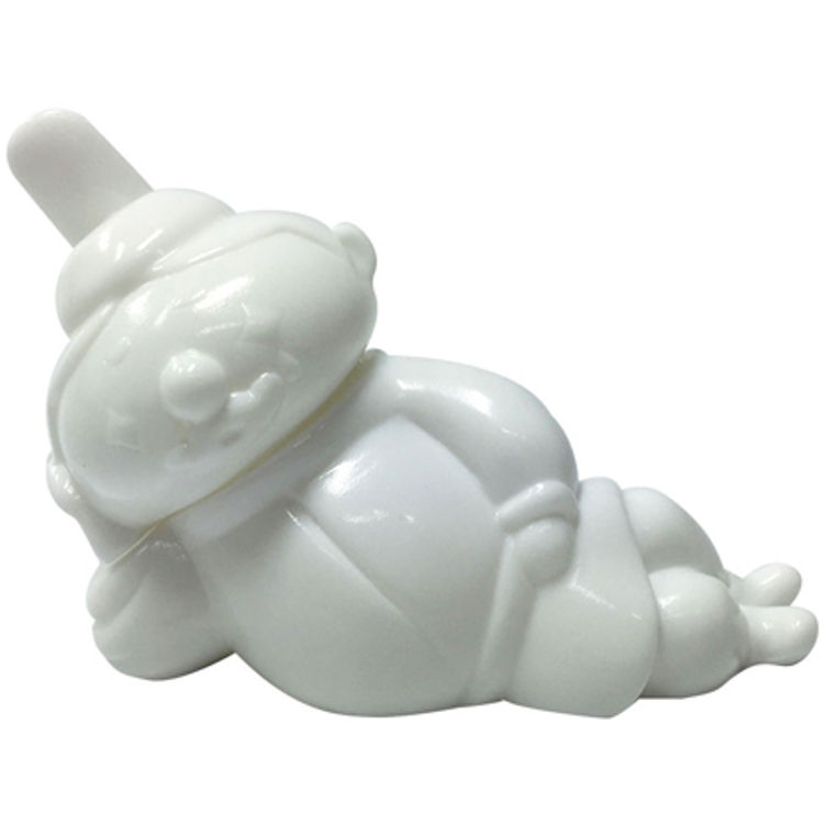 Piemaro sofubi ( White ) by Mirock Toy (Yowohei Kaneko)