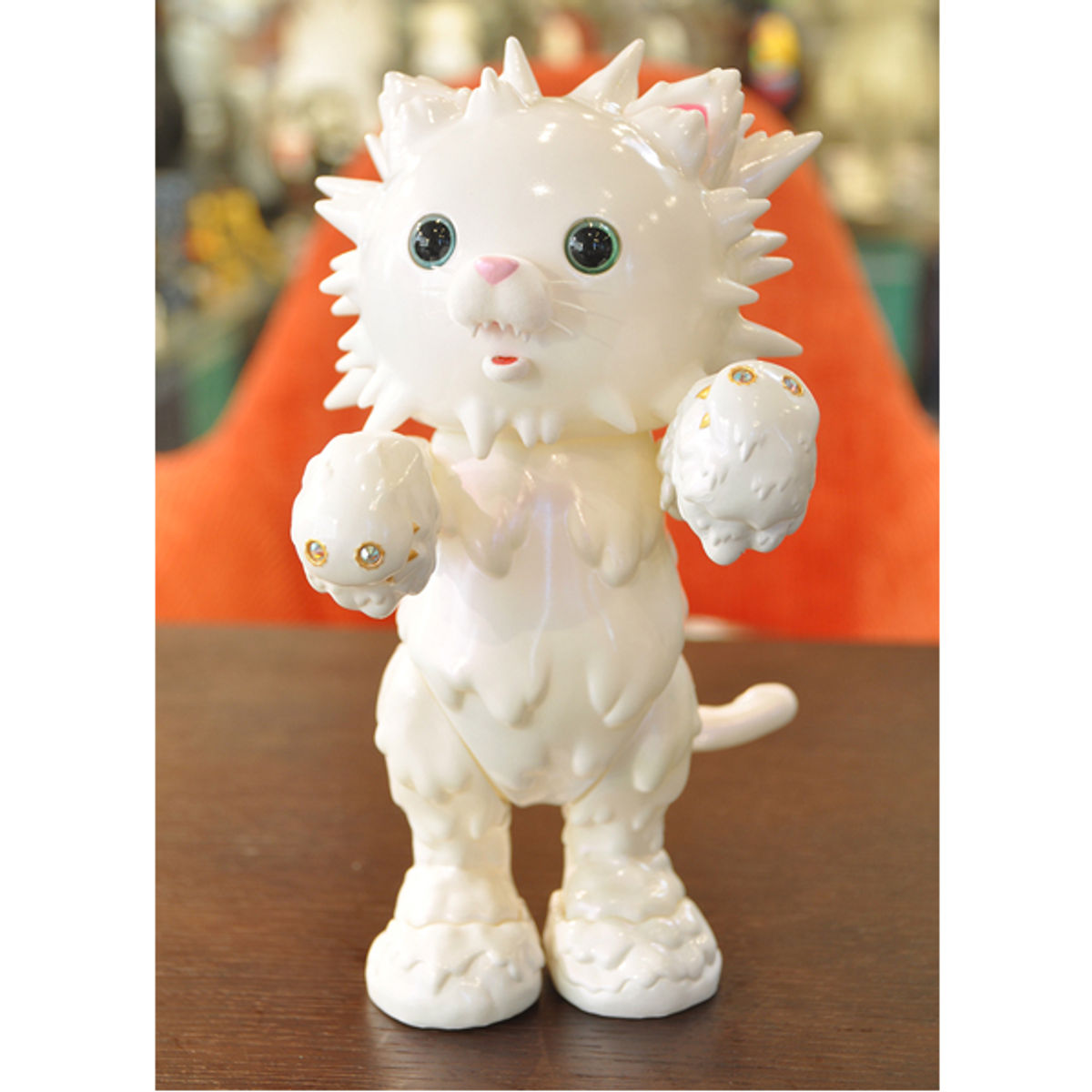 CURIO 1st color - miaow (Miao)