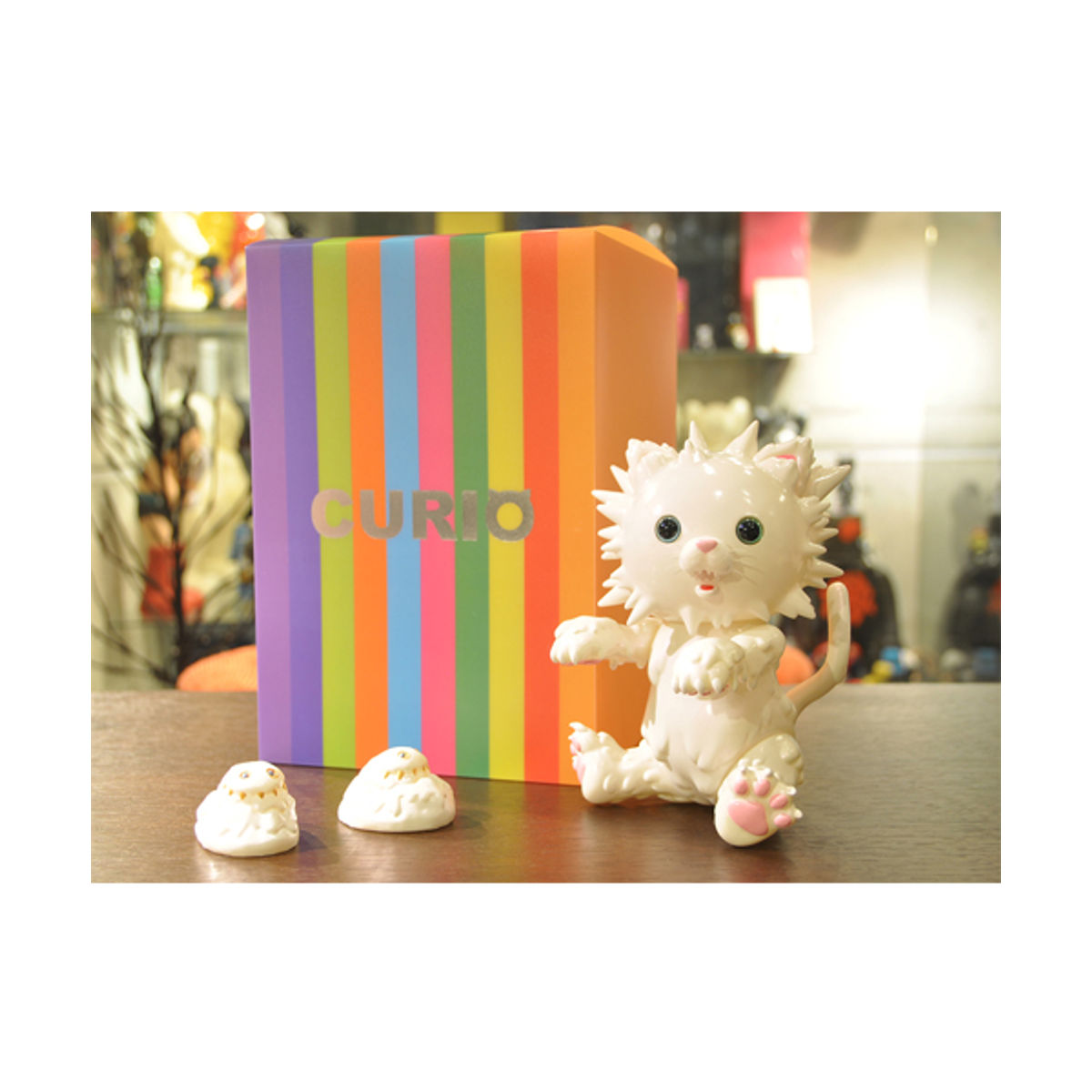 CURIO 1st color - miaow (Miao)