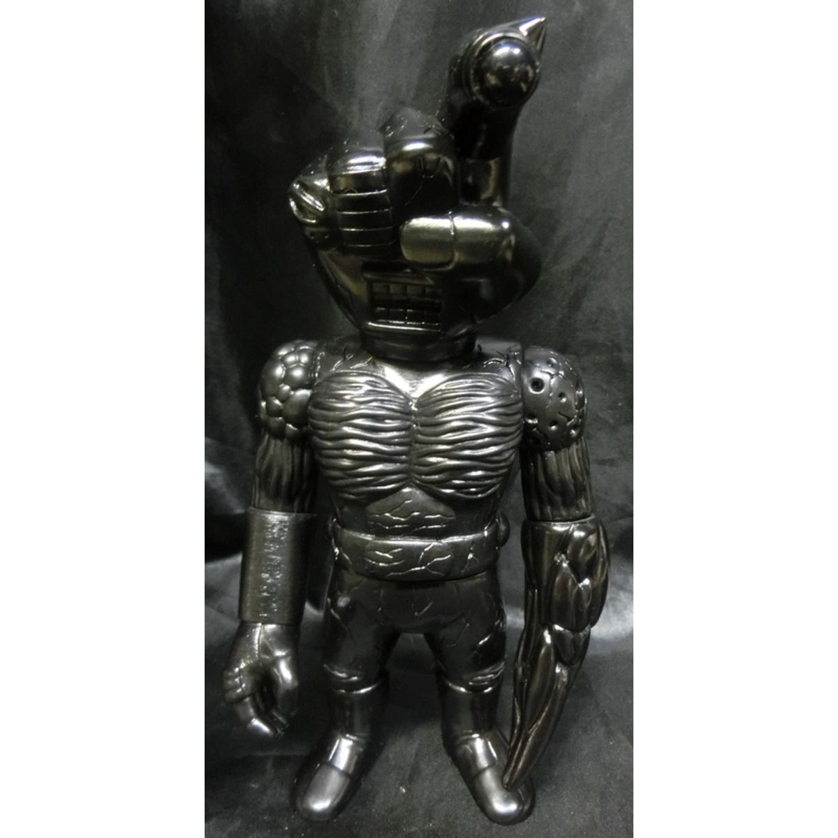 Yubiosu ( black molding / unpainted )