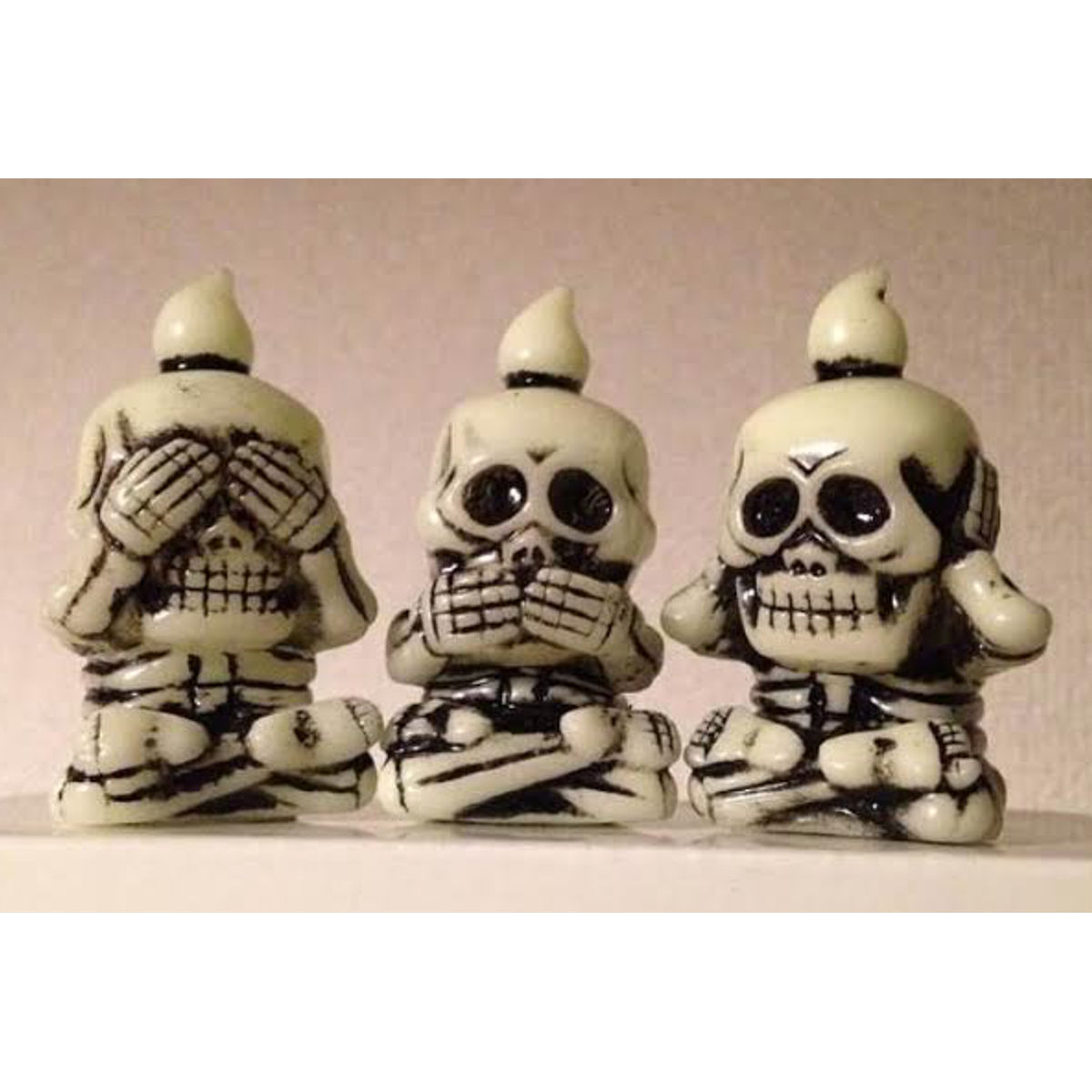 skeleton company! 見ねぇ! 言わねぇ! It hears and cooks! (蓄光成 type) GID