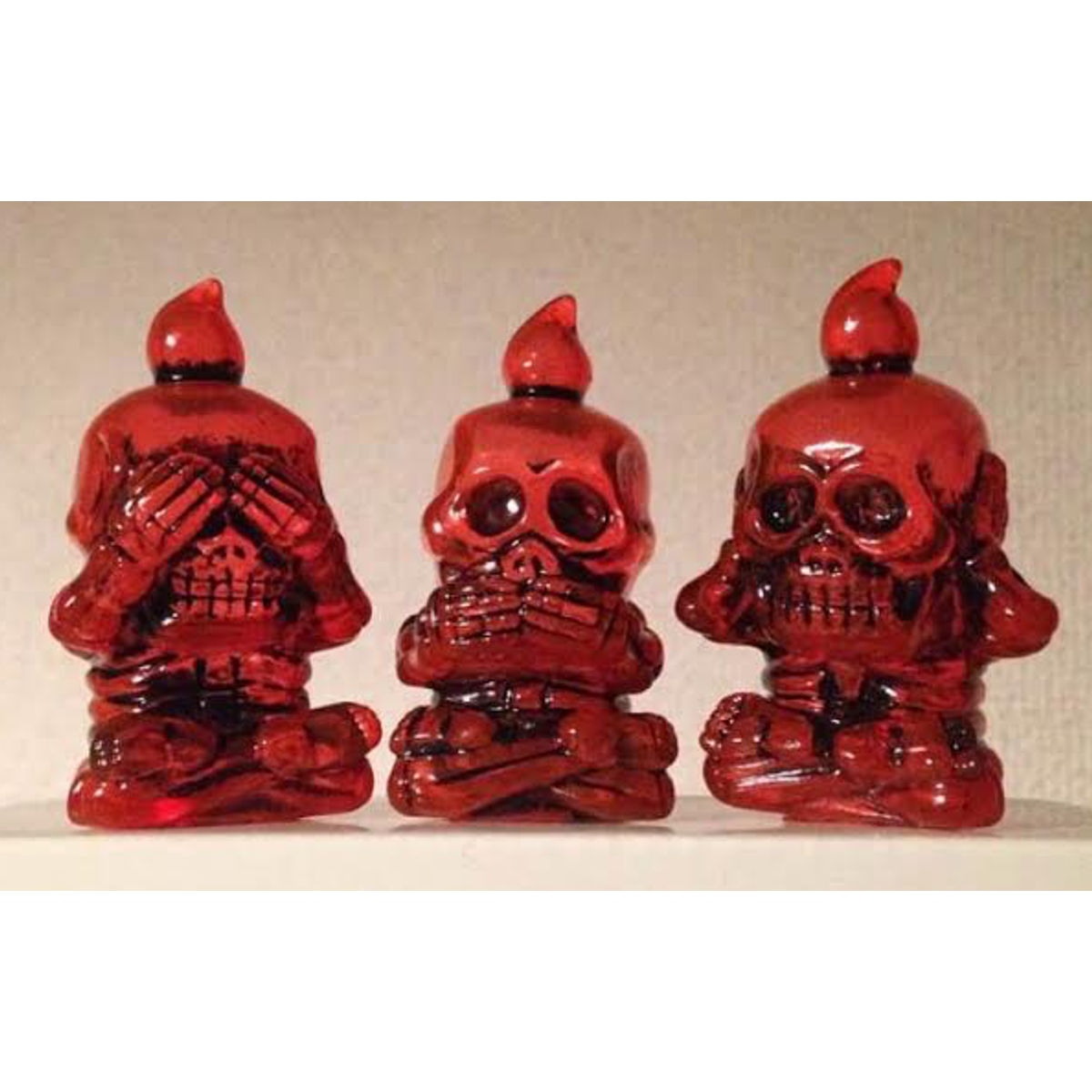 skeleton company! 見ねぇ! 言わねぇ! It hears and cooks! (clear red molding)