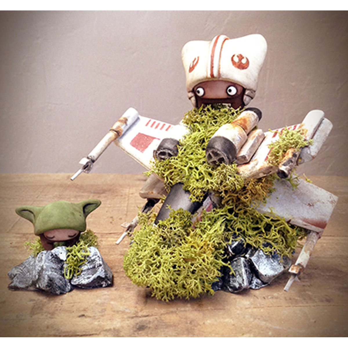 "Star Wars - Custom X Wing" Figurine (2015)