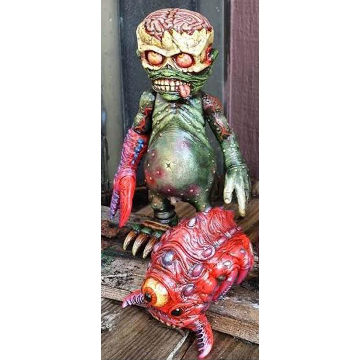 Brain Bug Boogie-Man custom - flesh