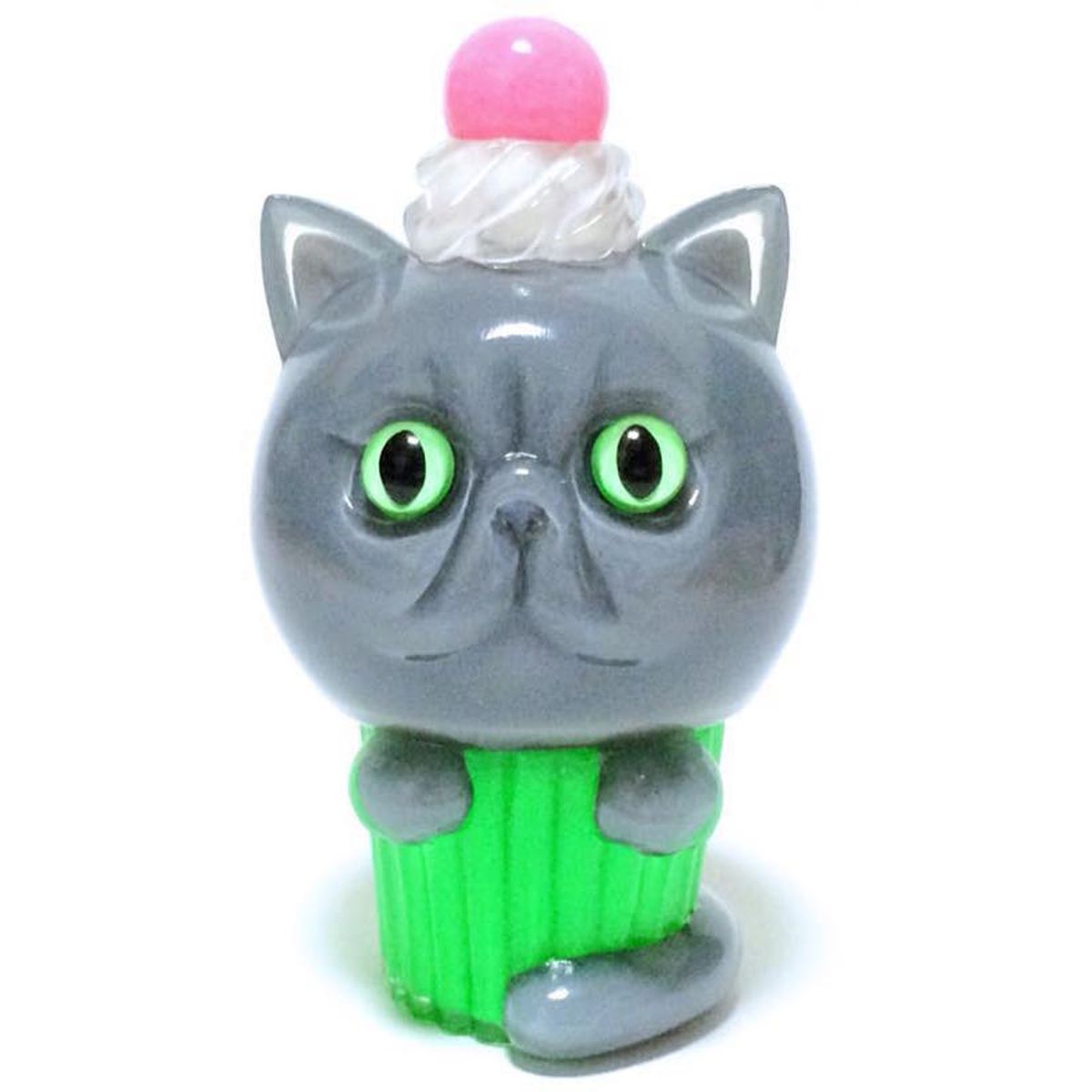 Cupcake Cat - Blue Shorthair