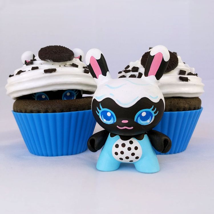 Delectables Dunny - Blue by MJ Hsu
