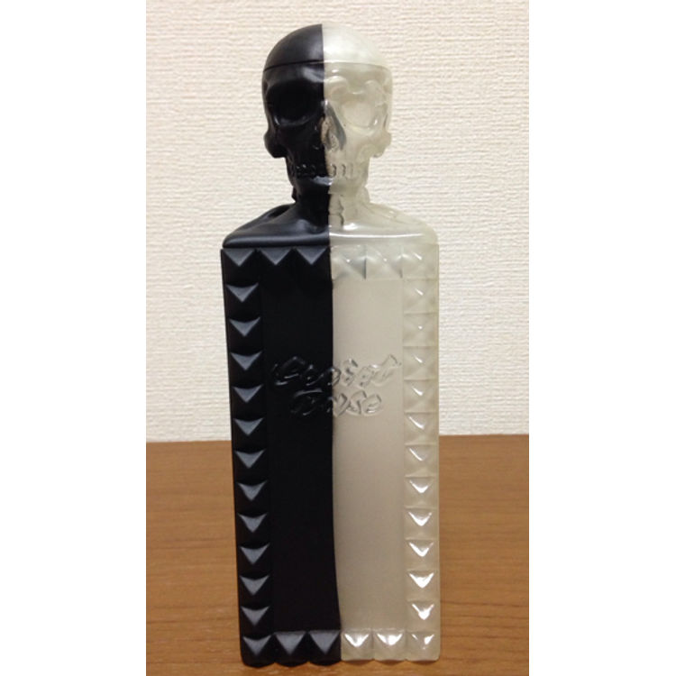 T2K2 - black/clear by Secret Base