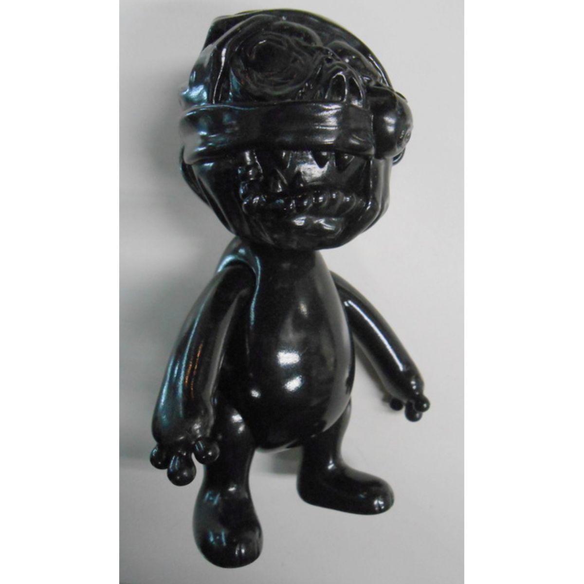 OBAKE DOG PROTOTYPE 000 (BLACK)