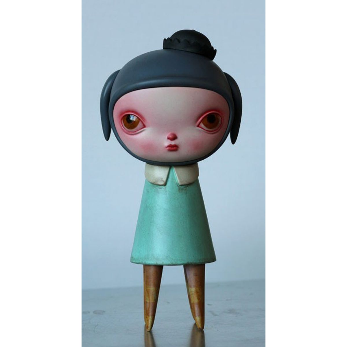 Calliope Standing (gray)