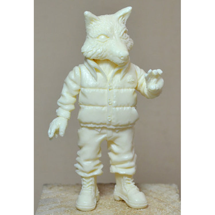 Darwin (ivory) by Dory (Daniel Yu)