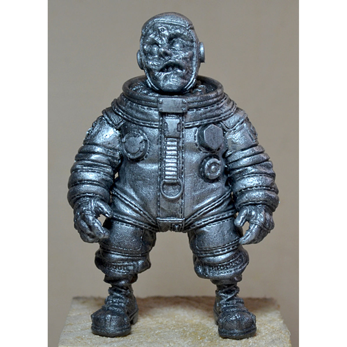 Lunar Creep (Space Age)