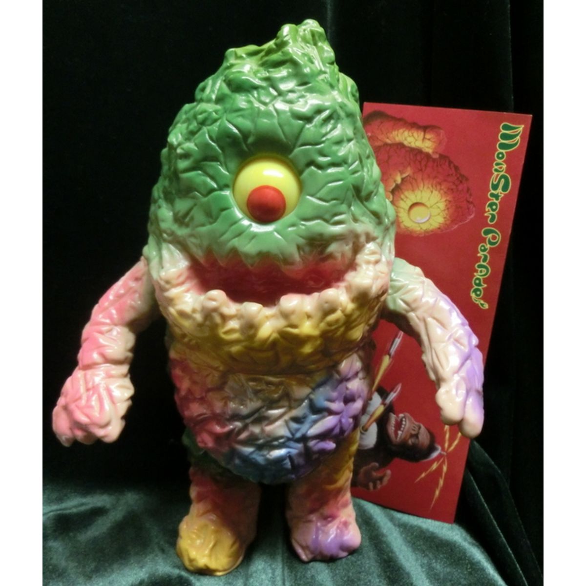 MonsterParede Zudon (skin color molding / MIX color / yellow eye × Red / Well Tomoko only) five quarters
