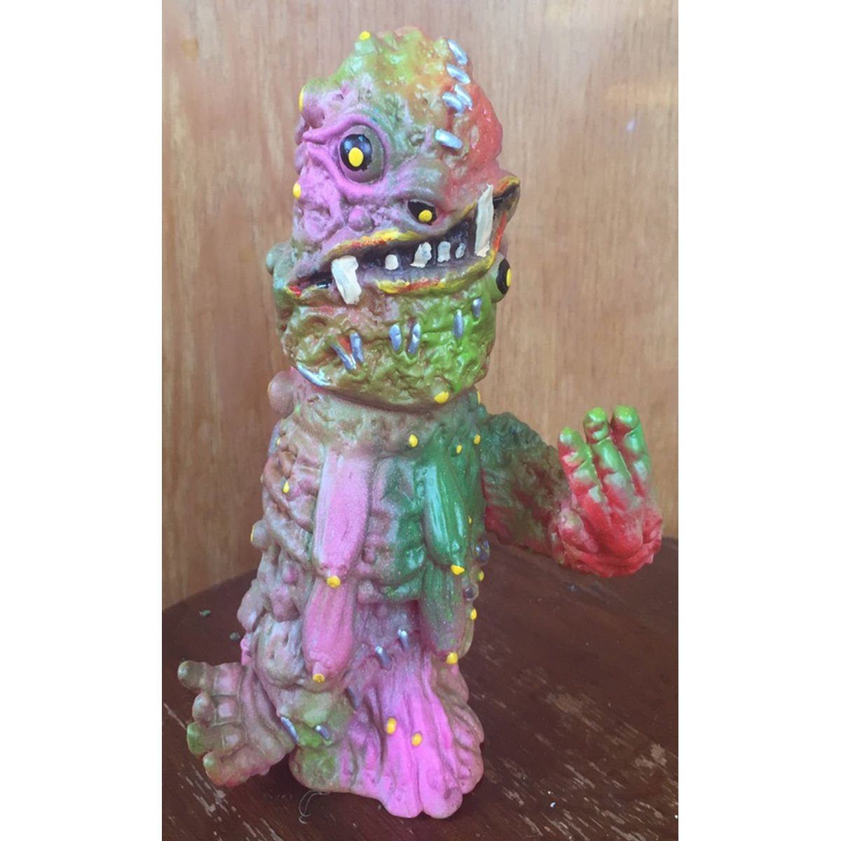 The "Psychedelic Swamp" Bostyrant