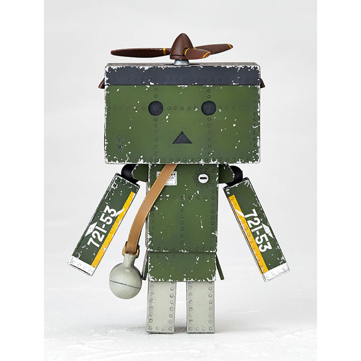 Revoltech Danboard mini Zero Fighter Type-52 Ver.
