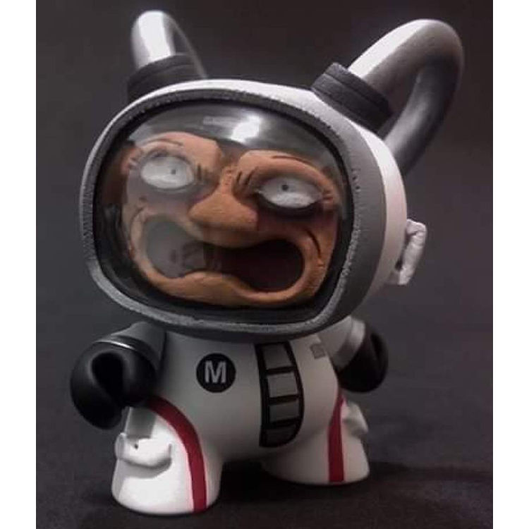 “Astonauts” Dunny Series by El Hooligan