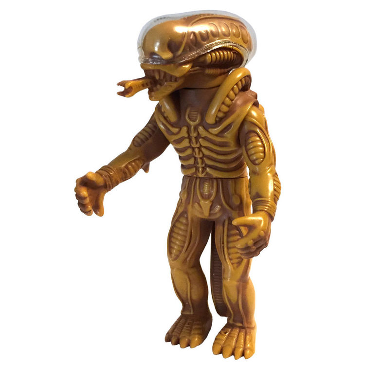 Alien - Sinister Sandstorm by Super7