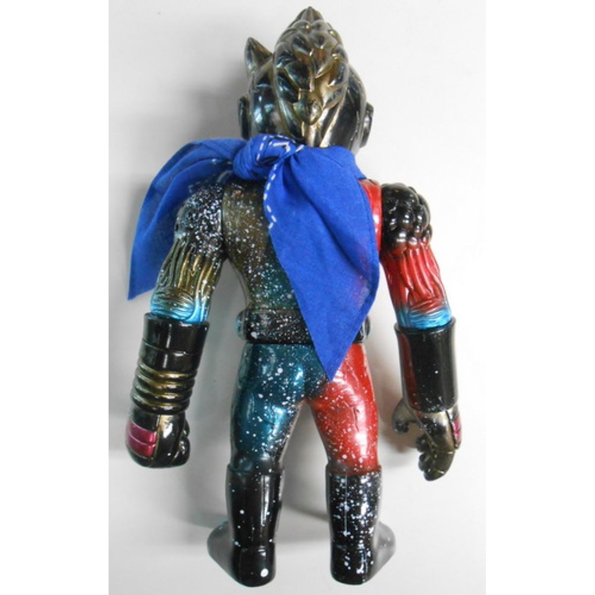 NeXT Mann True head rough sea (black molding / red blue paint / blue scarf)