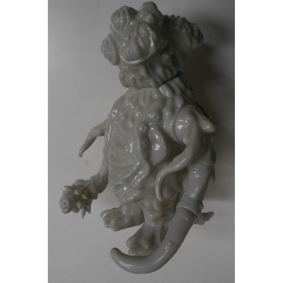 Buroppasu THELASTKAIJU (a thin gray element assembly / not paint)