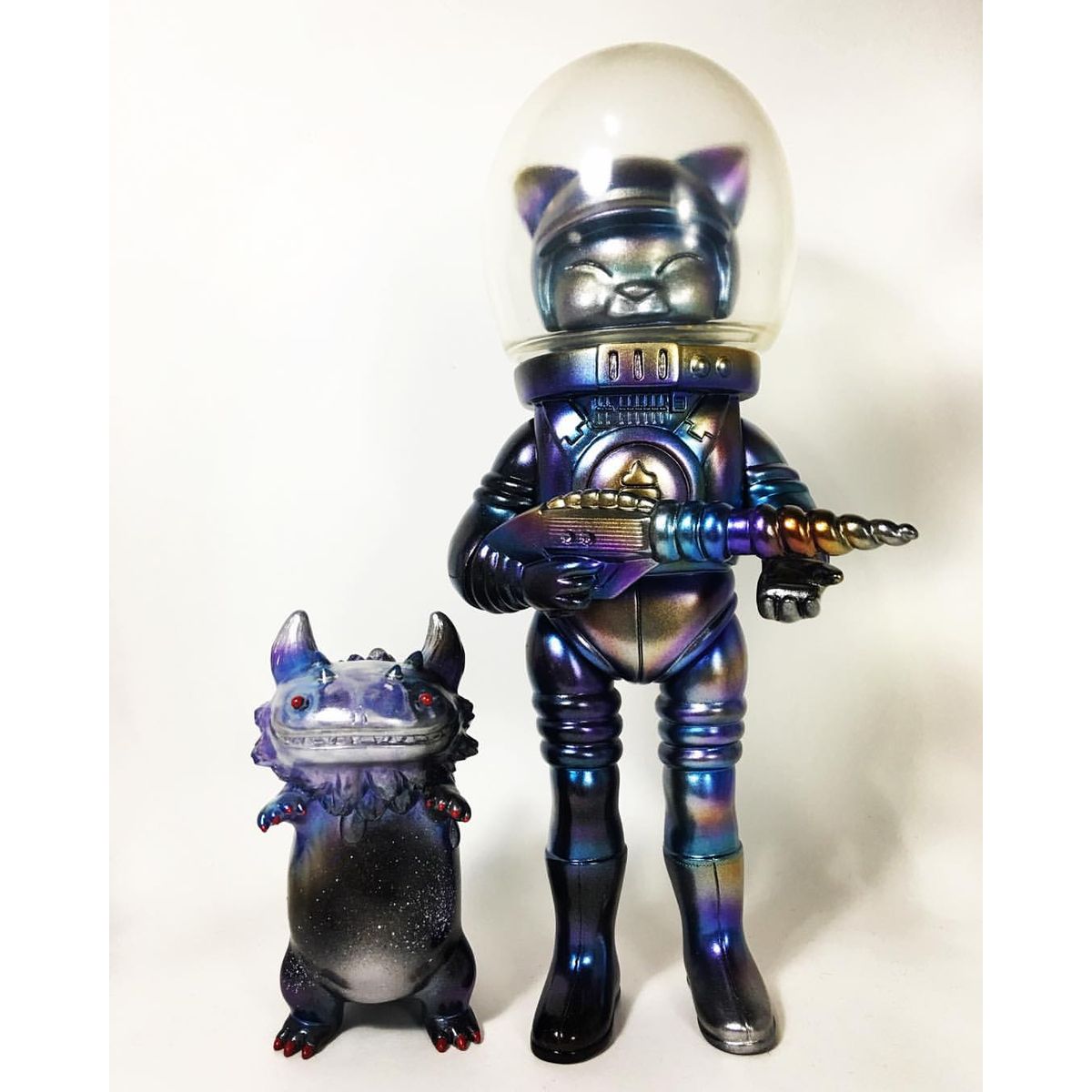 Nightmare Hunter - Shon solo exhibition one off custom