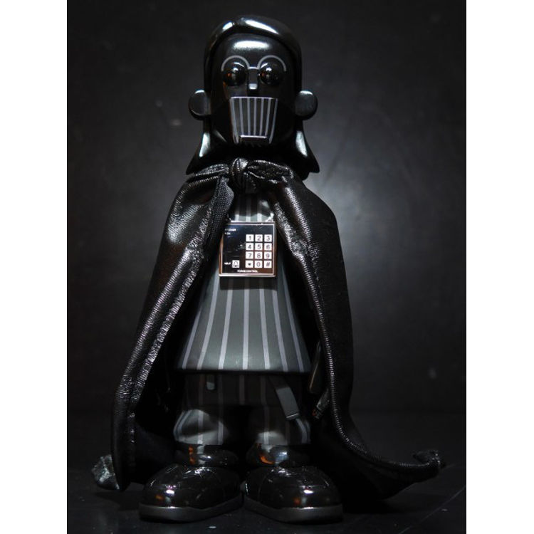 SM3 - DARTH FIGURE by Michael Lau