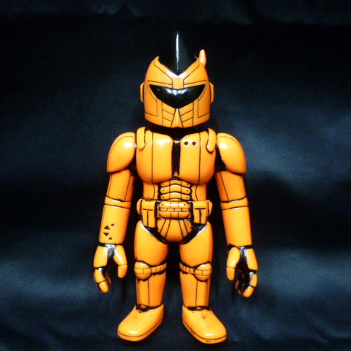 Mohicant looper ( Oh Ren di molding / black wiping paint)