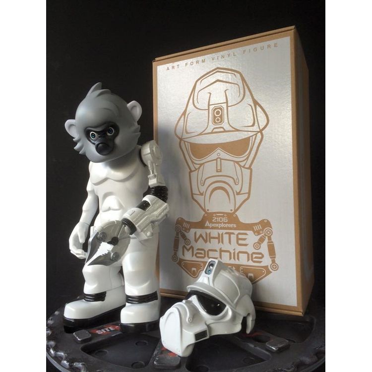 JUNGLE APE-01 MACHINE - White Machine by Winson Ma