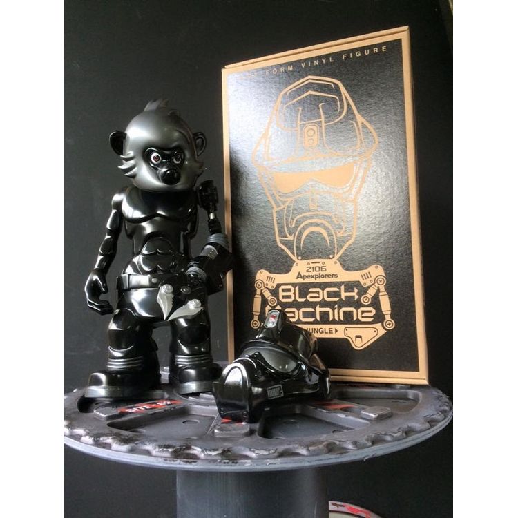 JUNGLE APE-01 MACHINE - Black Machine by Winson Ma