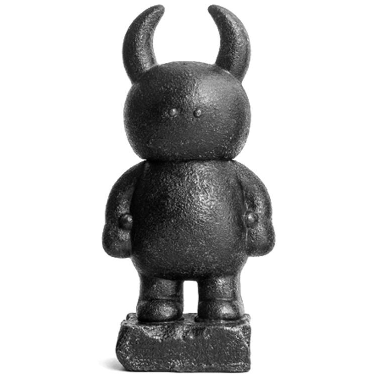 Stone Uamou - Black by MOGraphixx