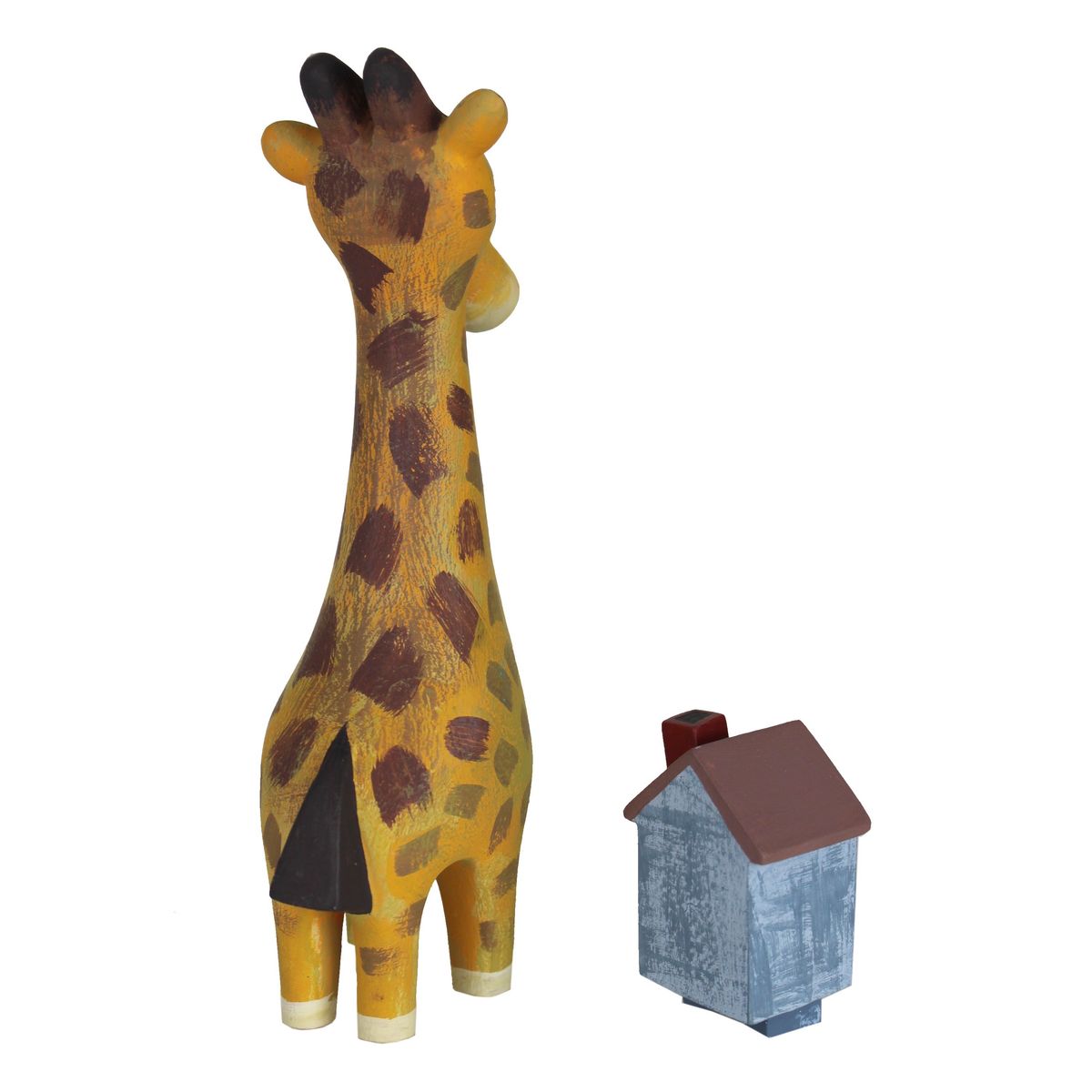 Giraffe and House