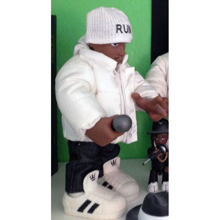 Run - White Jacket by Mezco