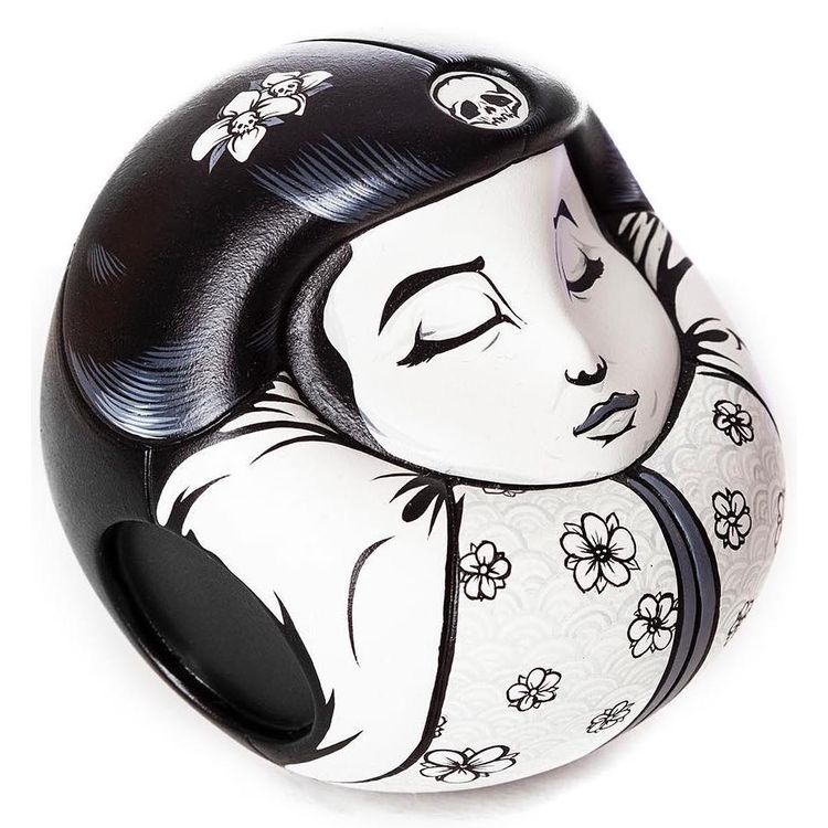 Geisha Daruma by Jon-Paul Kaiser