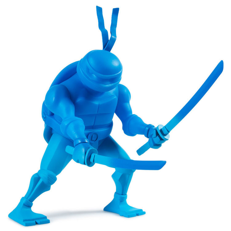 Leonardo TMNT by Kidrobot