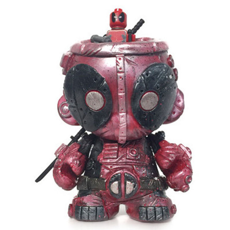 Deadpool Mecha by Wrayzor