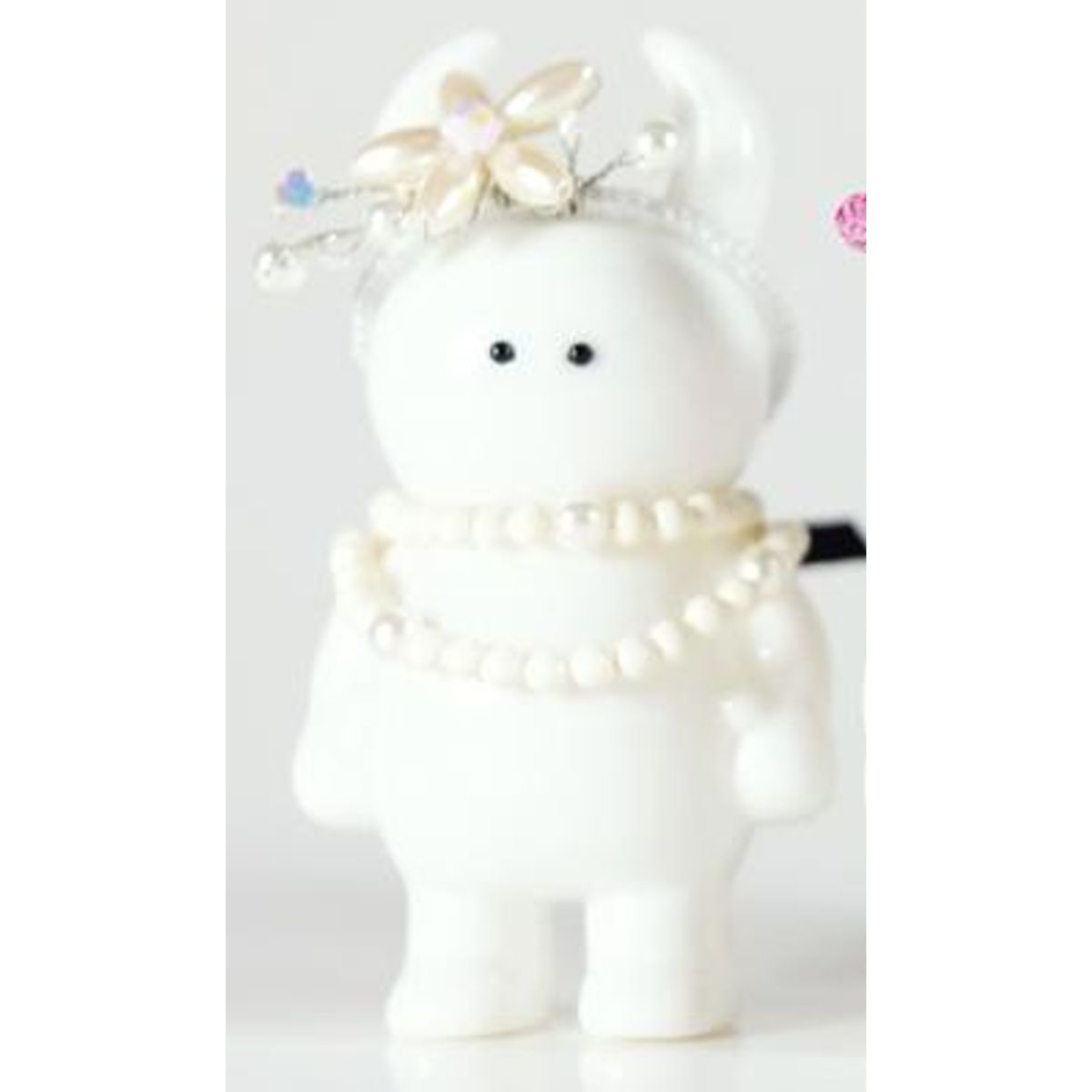 Gatsby Uamou (White)