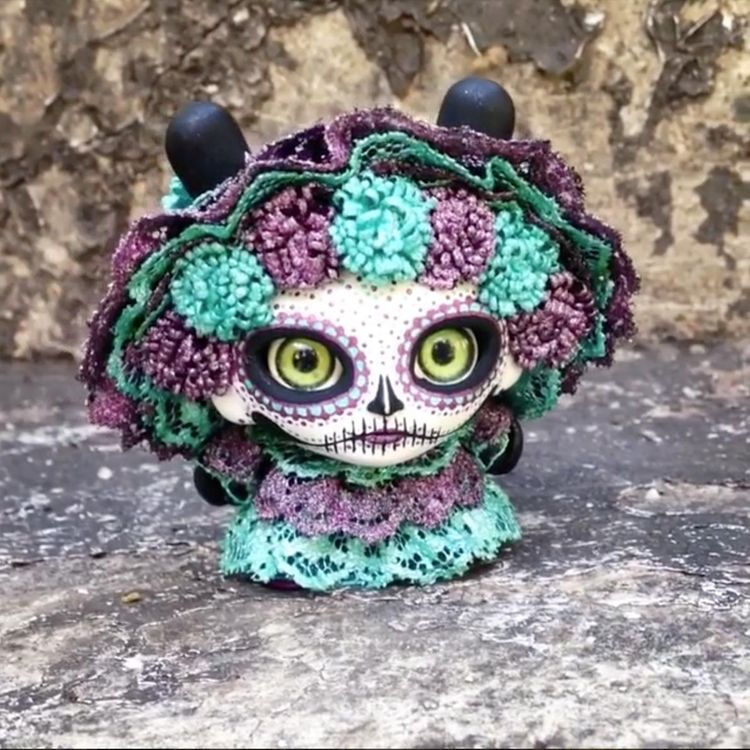 CATRINA by Jump Jumper Ant