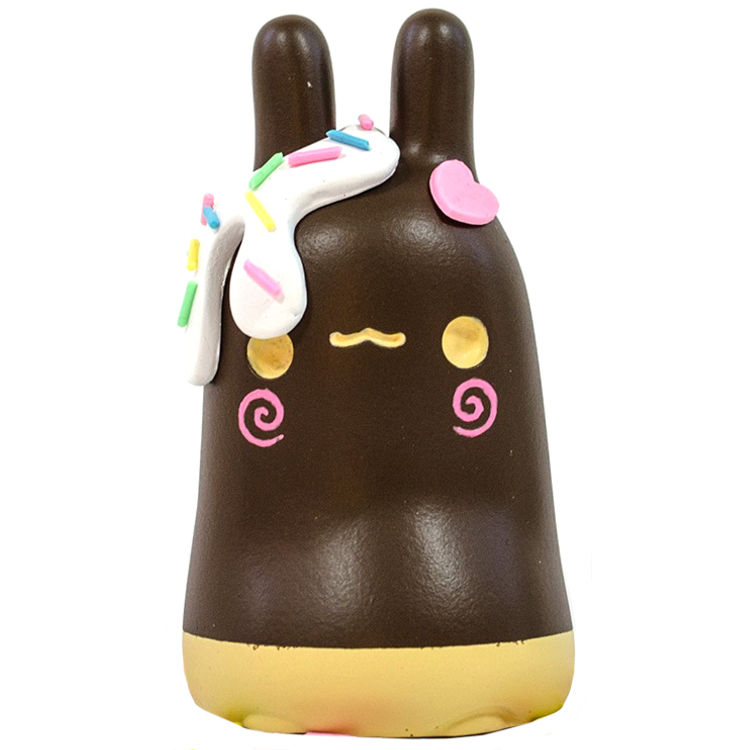 Chocolate Cheescake Bun Bun by Tomodachi Island (Emelie Jensen)