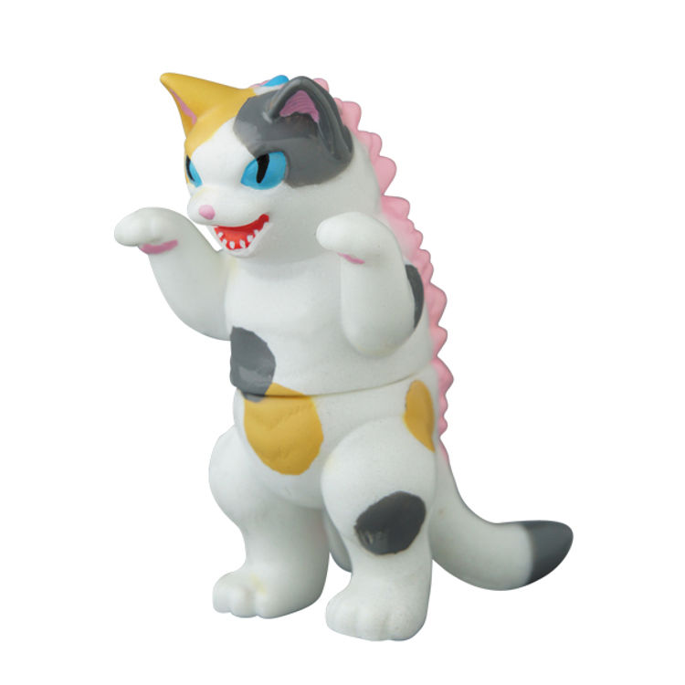 Grey & Orange Spotted Negora by Konatsu Koizumi