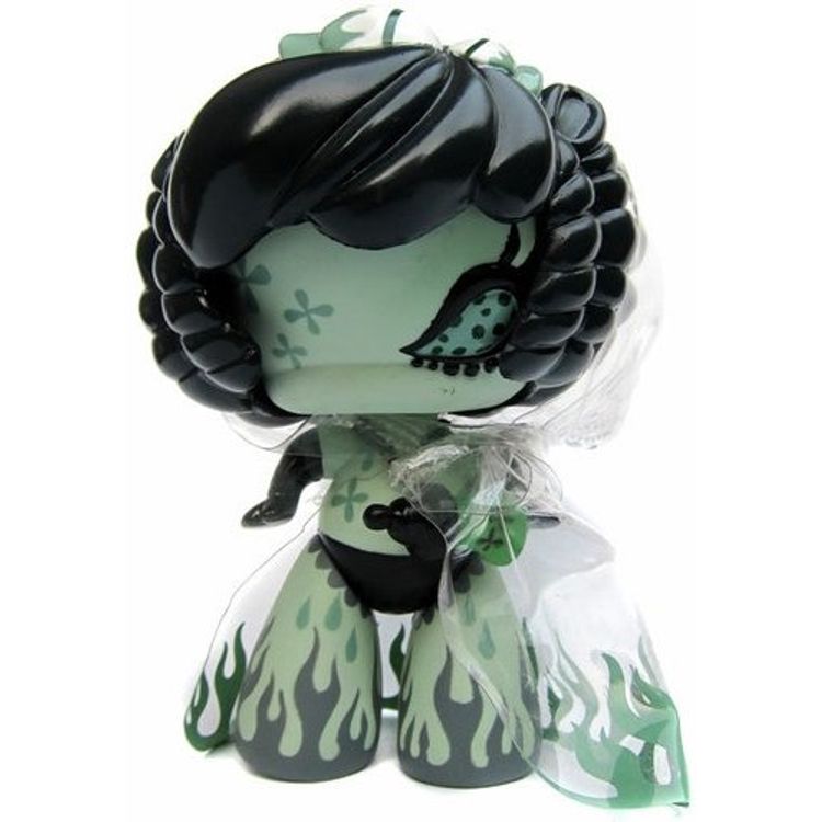 Miznotic Fantasy - Mint Night by Junko Mizuno