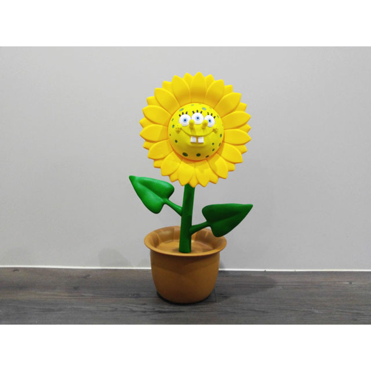 Shocking Sunflower (3 Eyed Sponge)