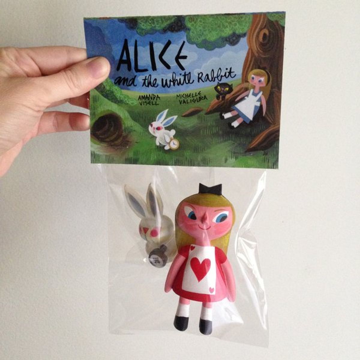 Ace Alice and White Rabbit