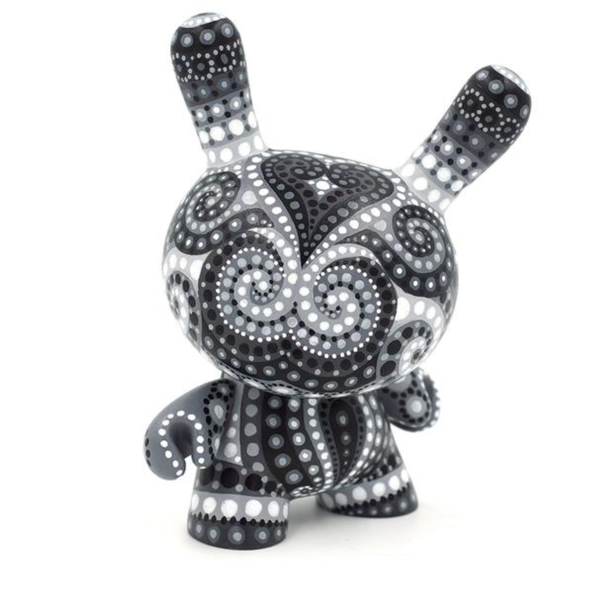 5" Black and White Dunny