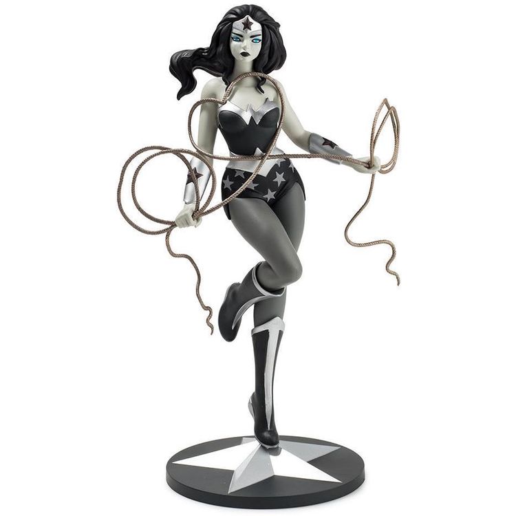 Wonder Woman - Greyscale by DC Comics