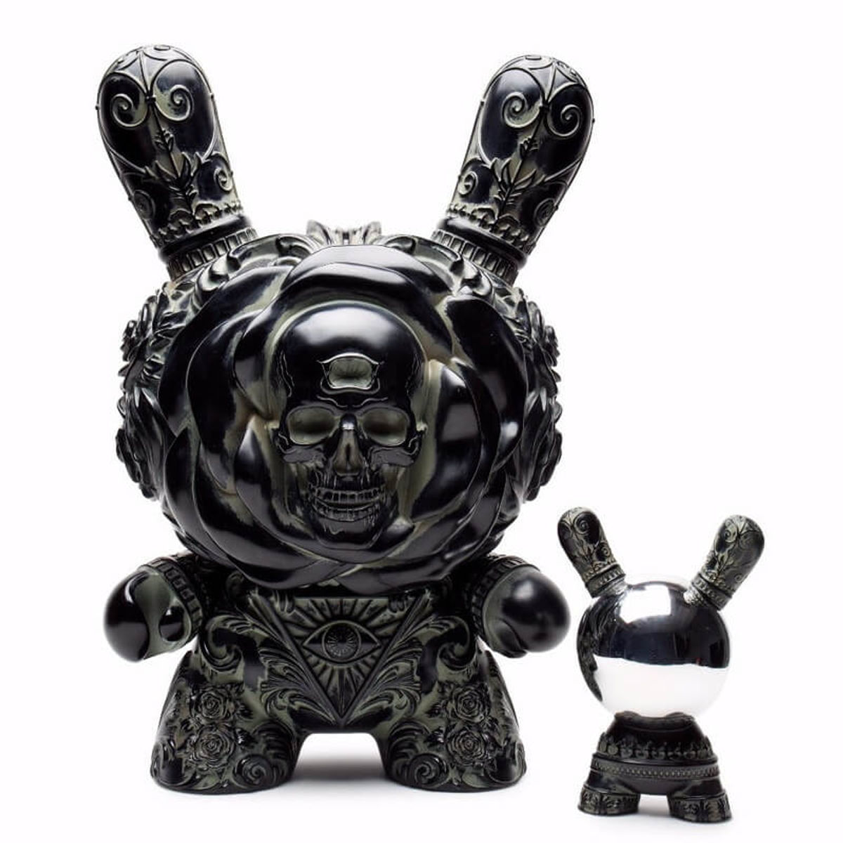 20" The Clairvoyant Antique Black : Arcane Divination