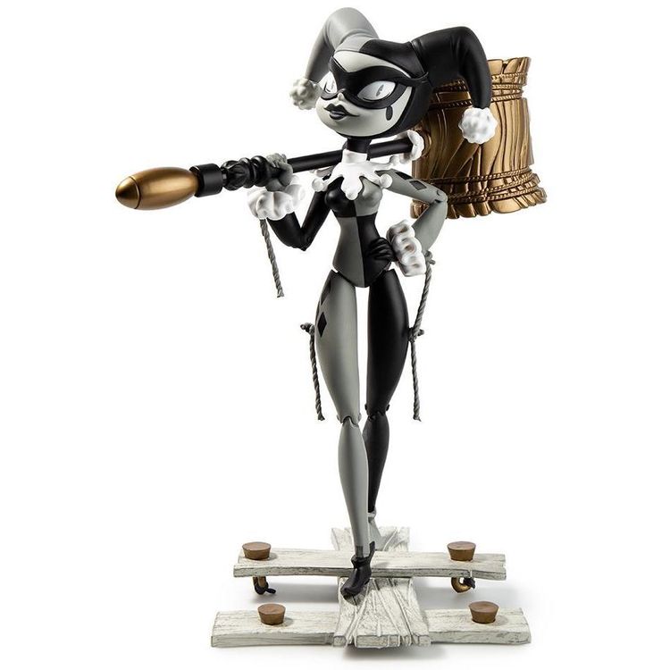 Grayscale Harley Quinn by DC Comics