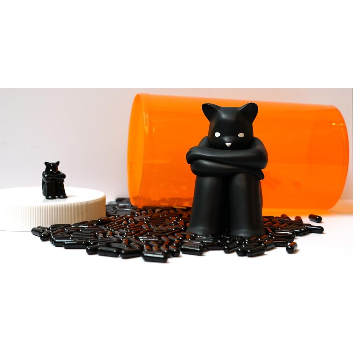 The Prisoner - (XL) Black Beauty (SDCC '18)