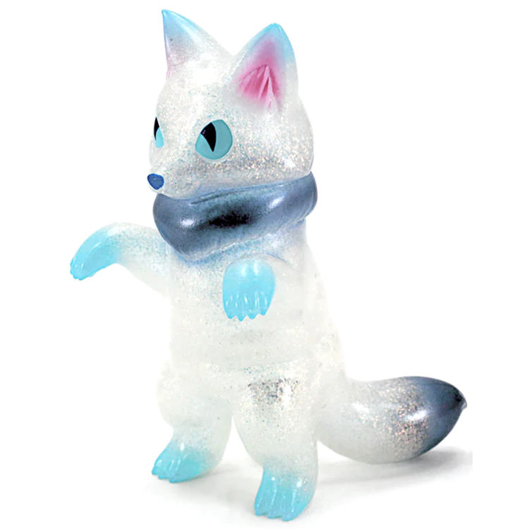 Arctic Fox Sakiros by Konatsu Koizumi