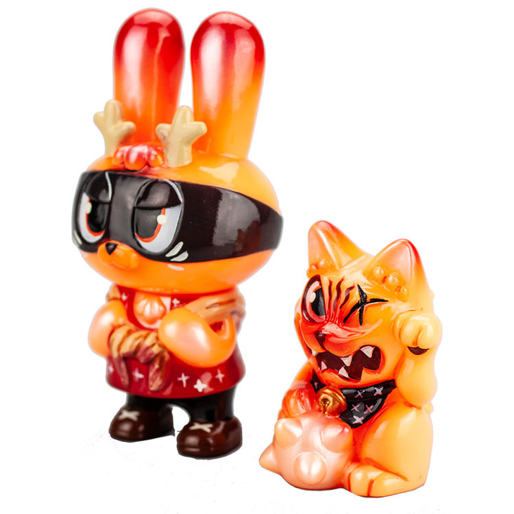 Orange Dorobanii + Maneki Wananeko (set) by Stickup Monsters (Javier Jiménez)