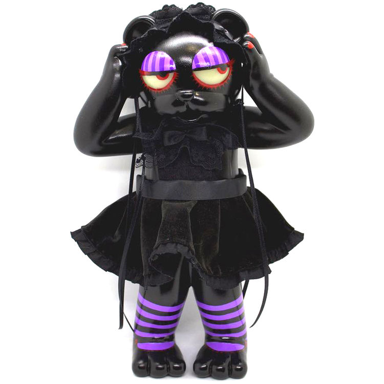 Dress Up by Mizna Wada