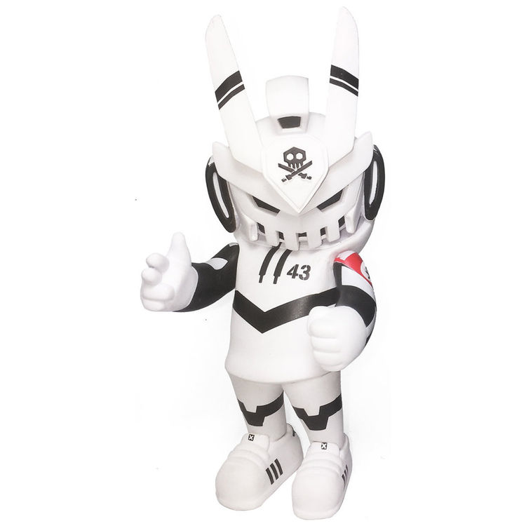 TEQ63 [43] Fortress White Edition (NYCC '18) by QUICCS